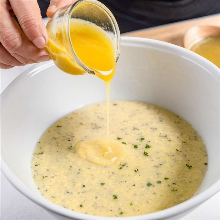 Nettoyer un Four : Bicarbonate de Soude et Vinaigre